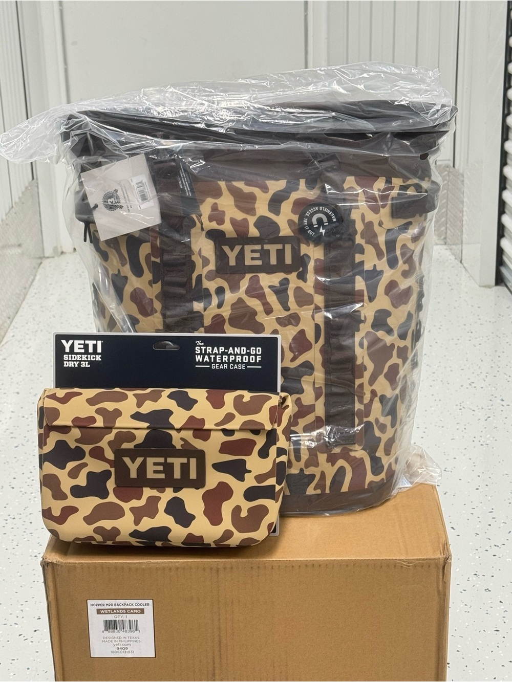 Yeti M20 Wetlands Camo Backpack Cooler w/ Matching 3L Sidekick